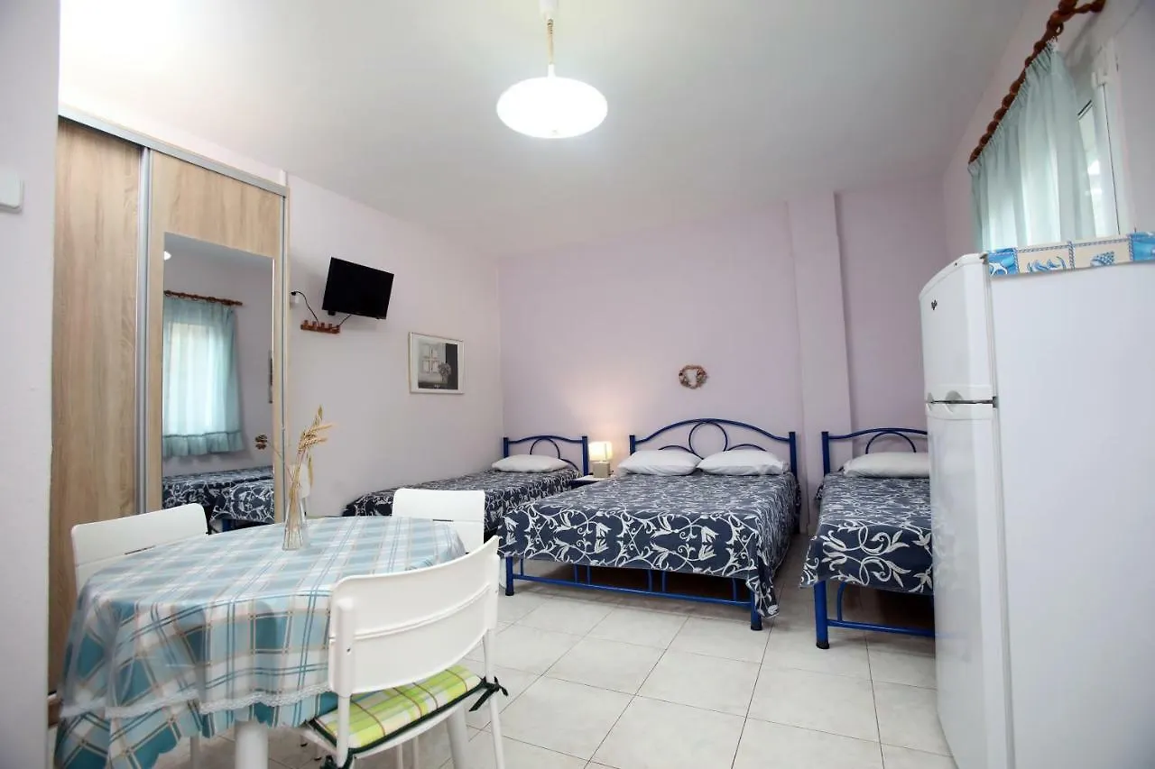 Pavlidis Appartement Siviri